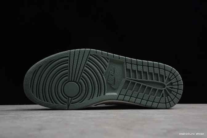 Cheap Air High 1 Green Jordan Clay OG 555088-135 Retro 0705